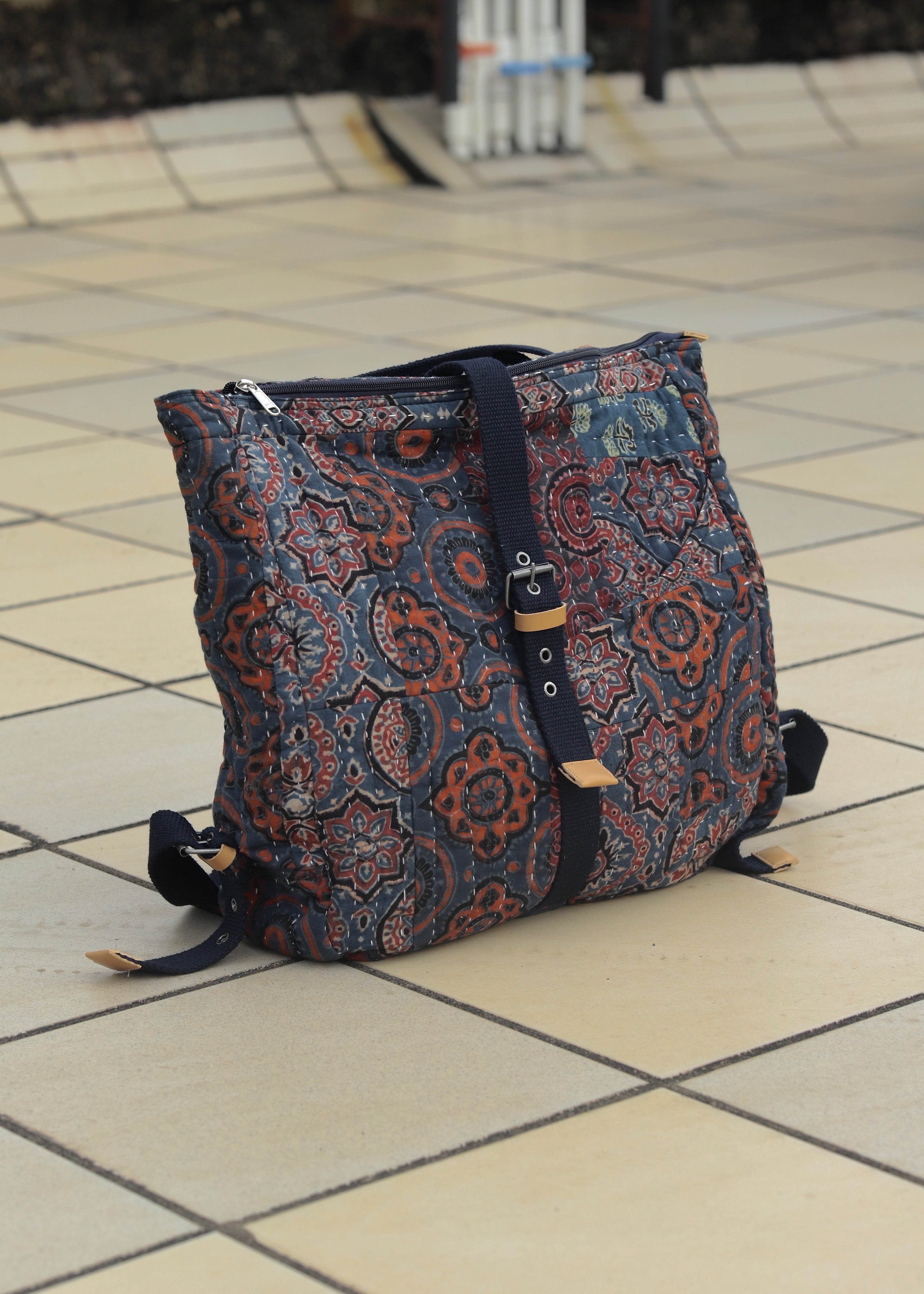 SAFAR Convertible Laptop Backpack- 03