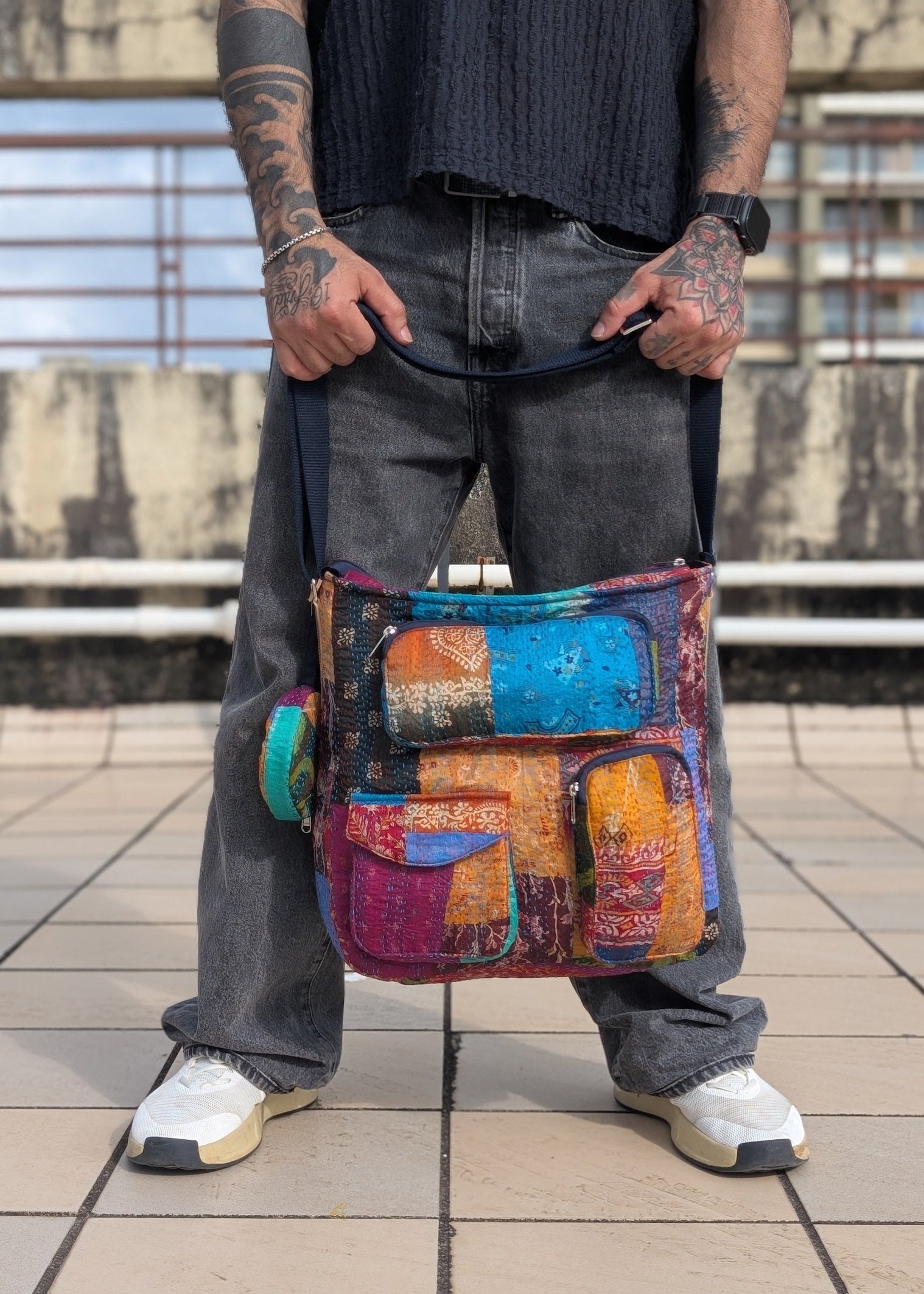 KASID Laptop Messenger Bag- 02