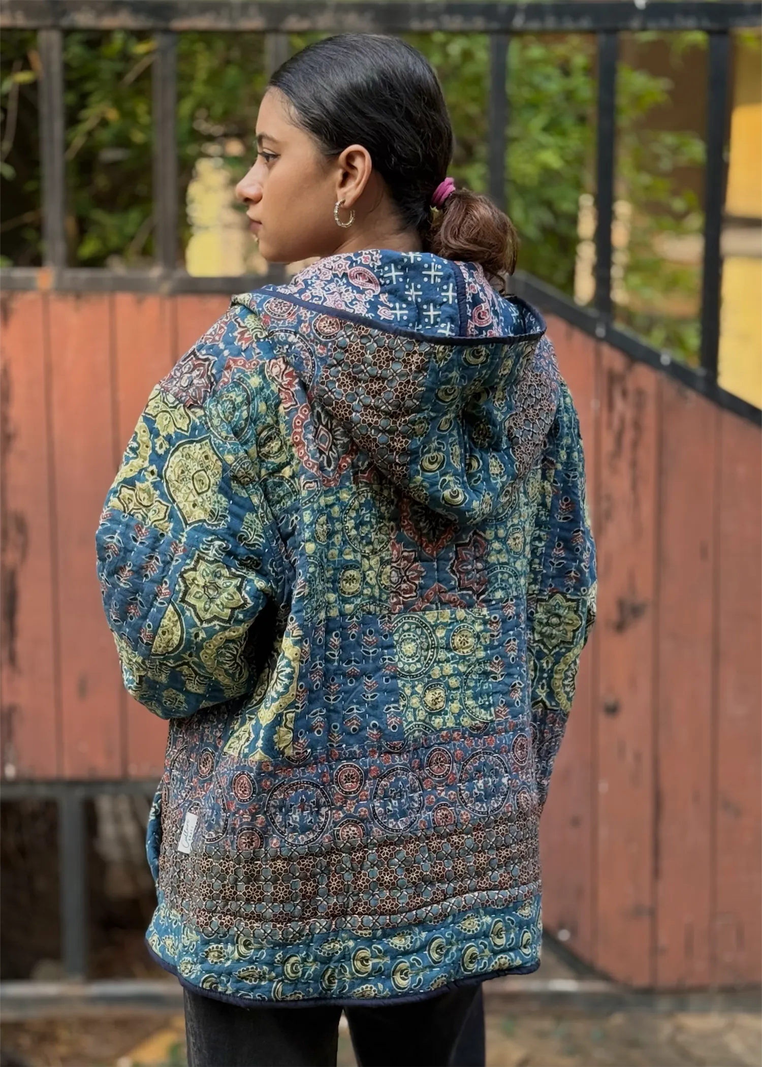 Vayu Reversible Hooded Jacket (Quilted)- 06