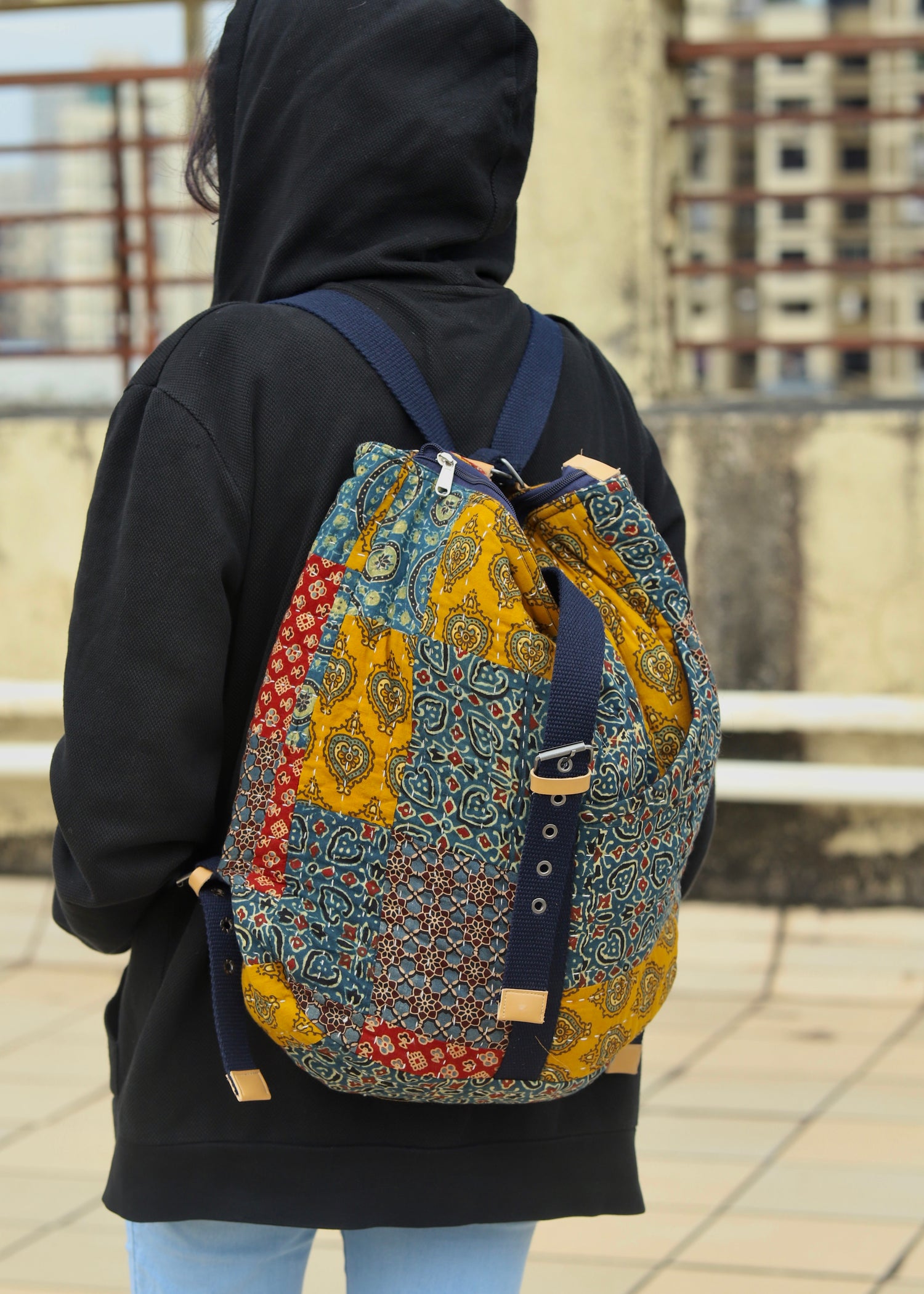 SAFAR Convertible Laptop Backpack- 04