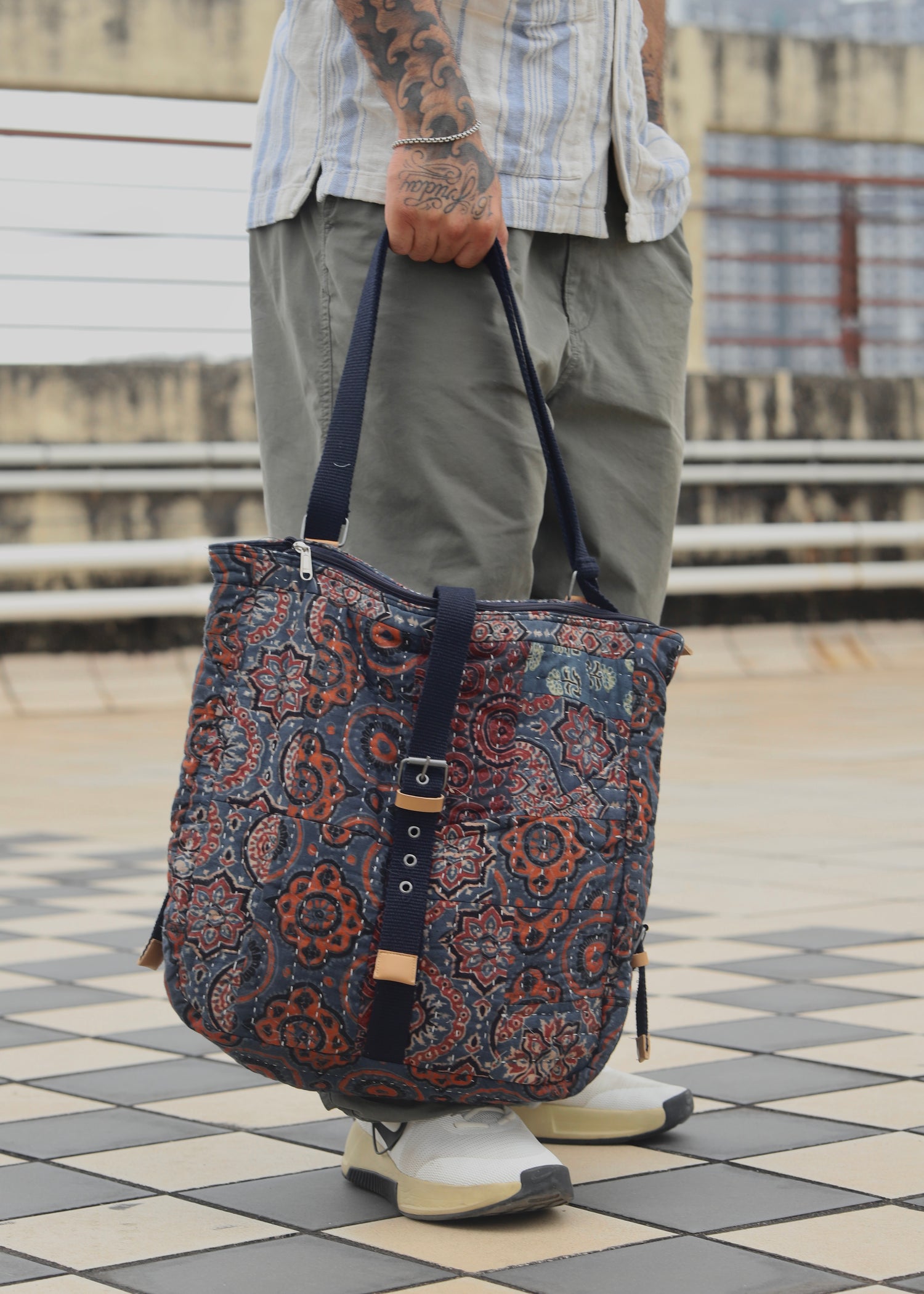 SAFAR Convertible Laptop Backpack- 03