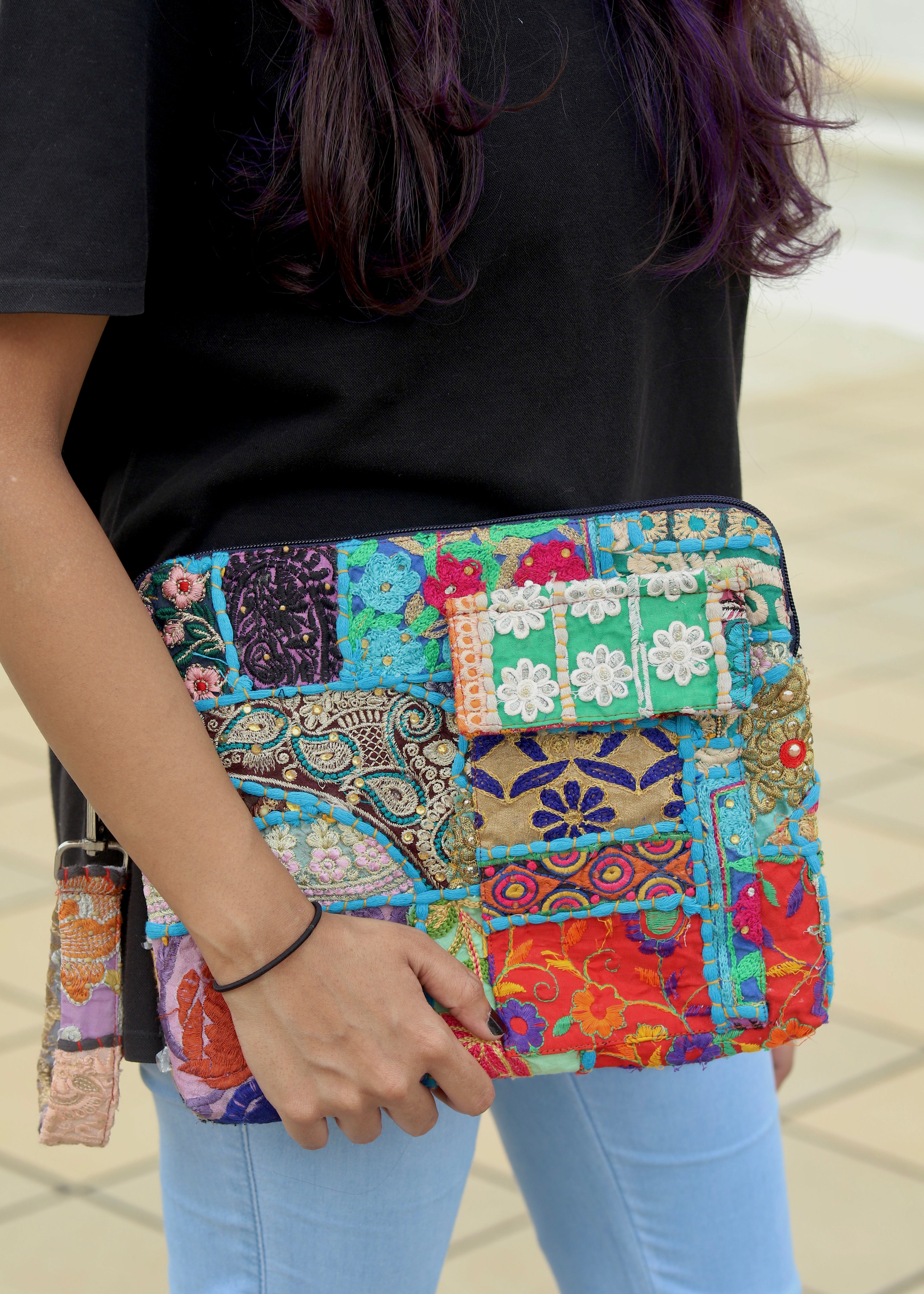 ZAHRA Tablet Sleeve- 02