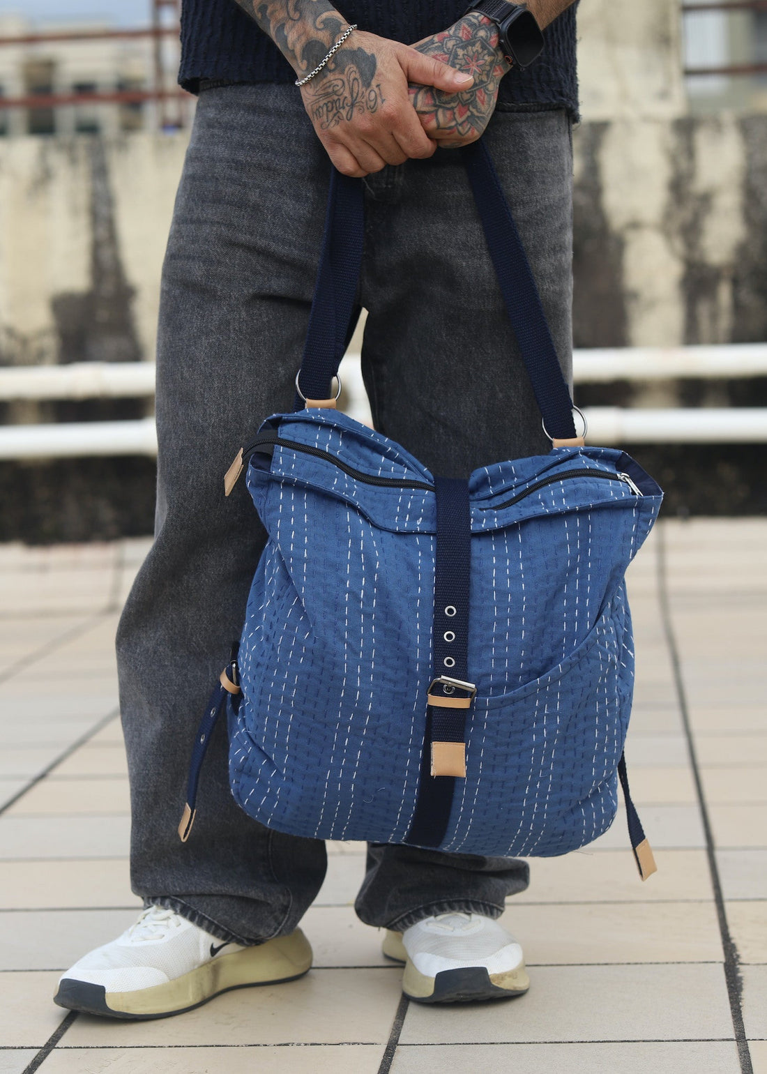 SAFAR Convertible Laptop Backpack- 05