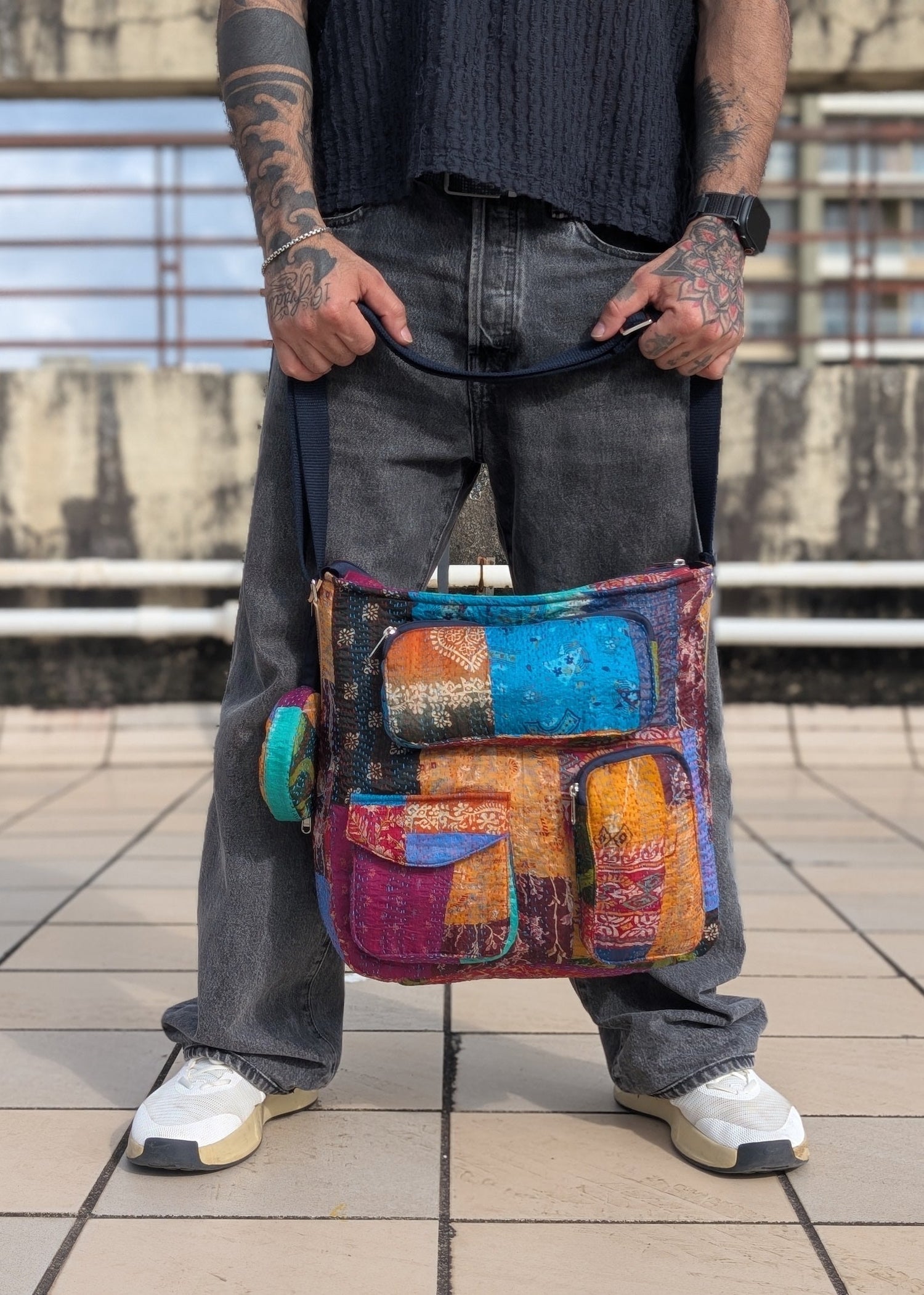 KASID Laptop Messenger Bag- 02