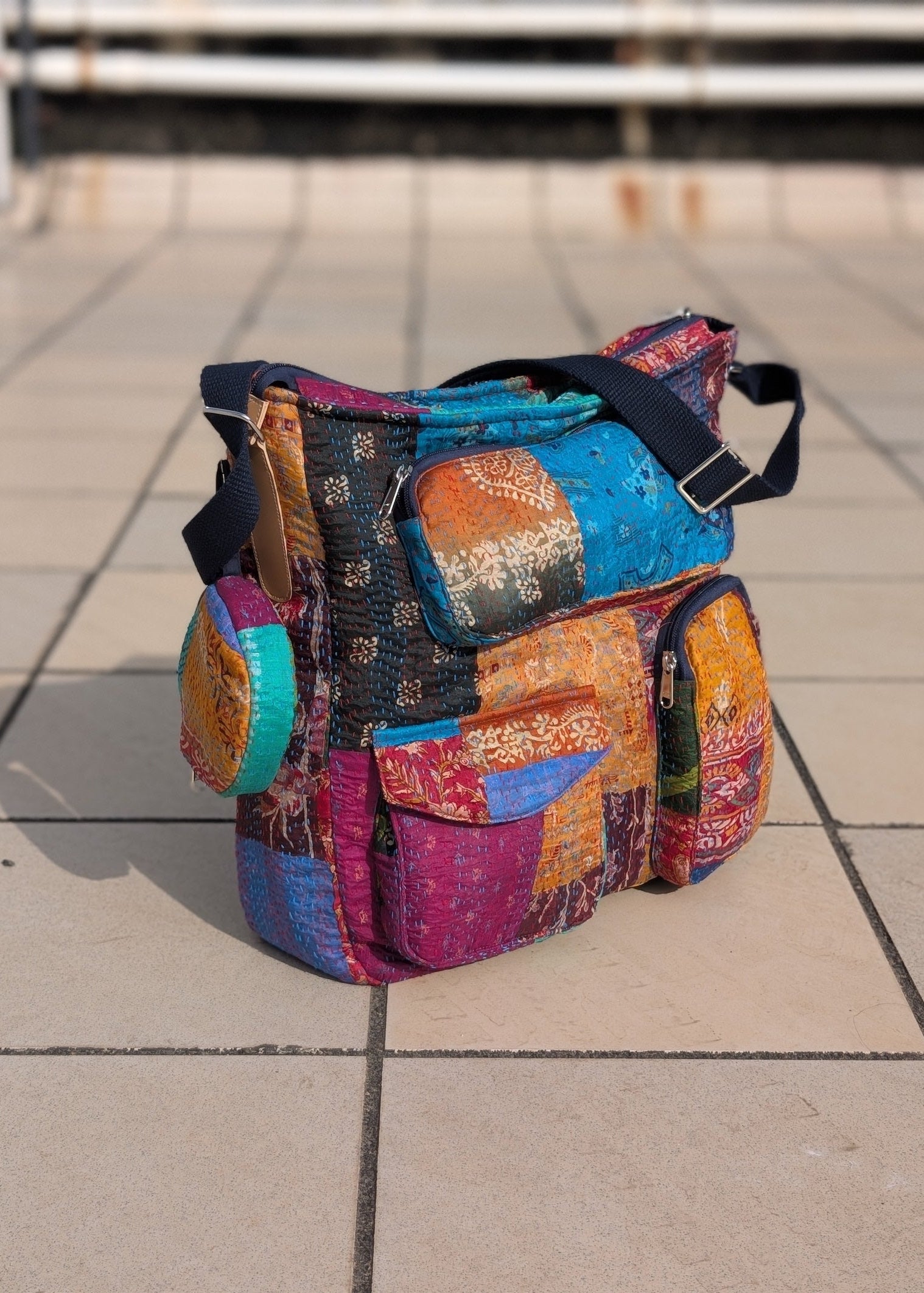 KASID Laptop Messenger Bag- 02