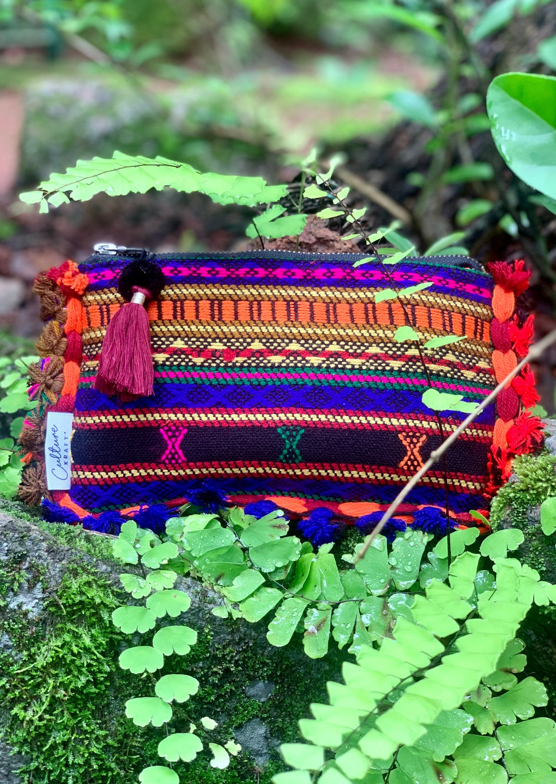 DHABDI - Handloom Jacquard Clutch Bag