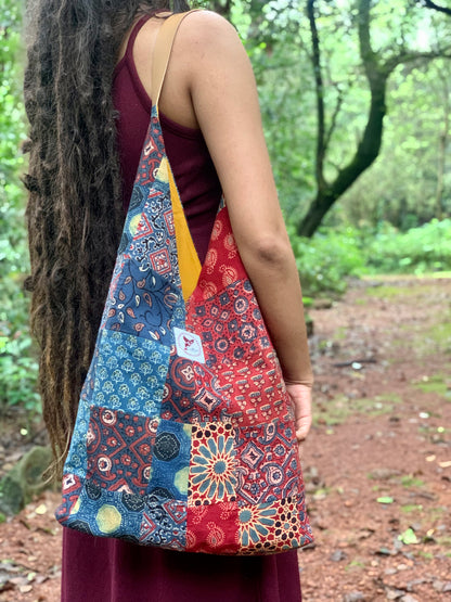CHITKI Split Hobo Bag- 02